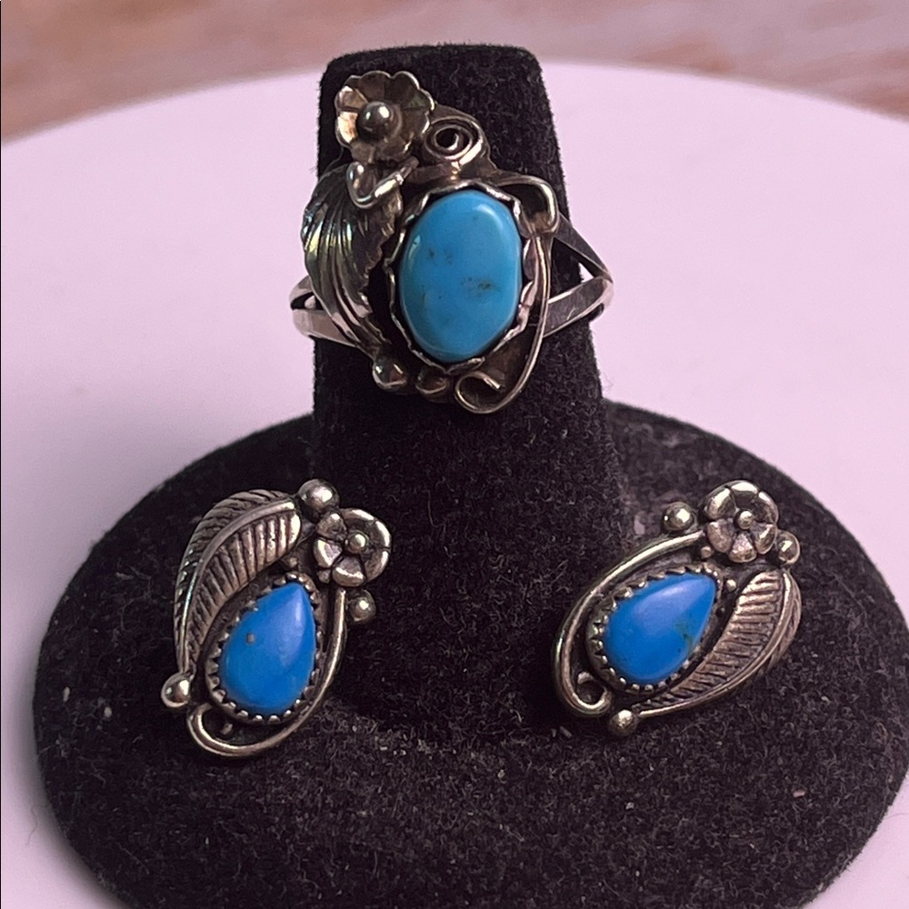 Sterling JP Silver & Turquoise Navajo ring & earrings